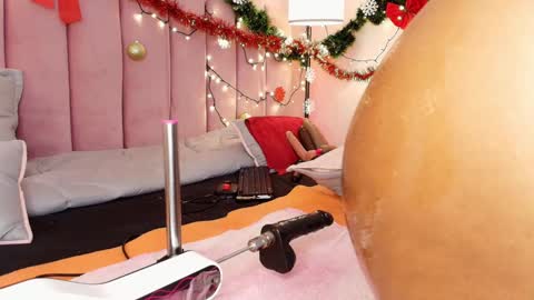 Snapshot of hallybans chatting on December 27, 2024, 9:00 pm Hally Bans online show from December 27, 2024, 9:00 pm