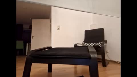 hamburgcock86 online show from March 13, 2026, 4:41 am