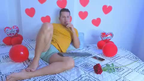 hamiltong12 online show from February 15, 2026, 3:47 am