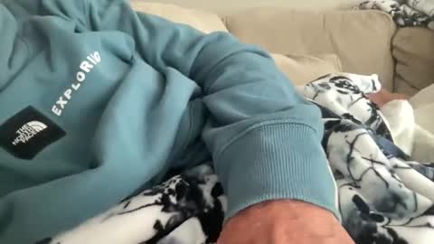 Snapshot of hammer1960 chatting on October 27, 2025, 2:21 pm relax online show from October 27, 2025, 2:21 pm