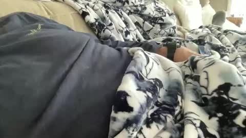 Snapshot of hammer1960 chatting on January 19, 2026, 3:38 pm relax online show from January 19, 2026, 3:38 pm