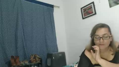 Snapshot of hammer9247 chatting on December 14, 2024, 12:11 am hammer9247 online show from December 14, 2024, 12:11 am