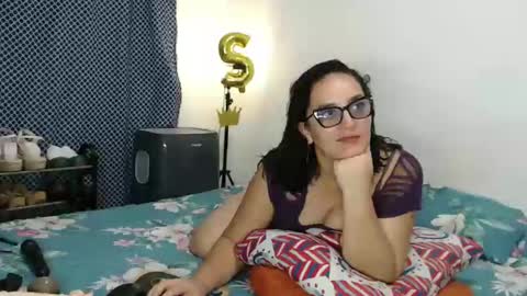 Snapshot of hammer9247 chatting on March 12, 2025, 12:31 am hammer9247 online show from March 12, 2025, 12:31 am