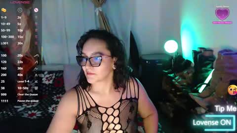 Snapshot of hammer9247 chatting on November 12, 2025, 11:25 pm hammer9247 online show from November 12, 2025, 11:25 pm