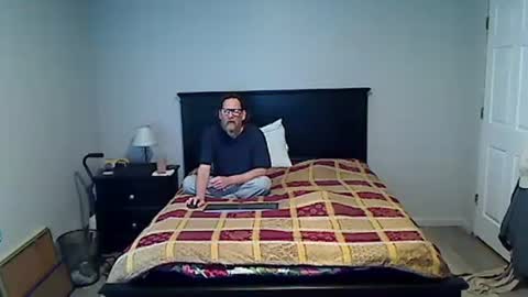 hammerthatthang73 online show from April 18, 2026, 7:58 pm