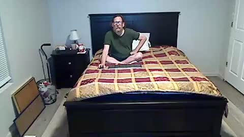 hammerthatthang73 online show from April 24, 2026, 8:06 am