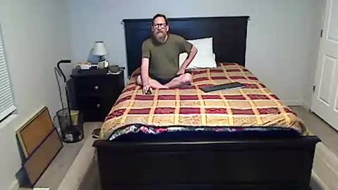 hammerthatthang73 online show from April 29, 2026, 7:12 am