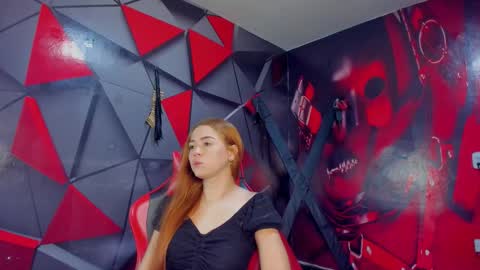 Hana and Zeta online show from November 29, 2025, 12:19 pm