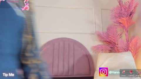 hanaahquinn online show from April 2, 2026, 11:41 am