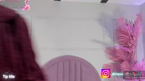 hanaahquinn online show from April 11, 2026, 11:36 am