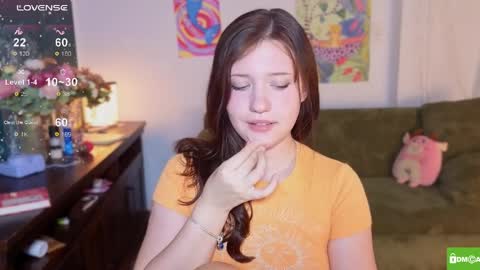 hanahwoods online show from March 28, 2026, 1:43 pm