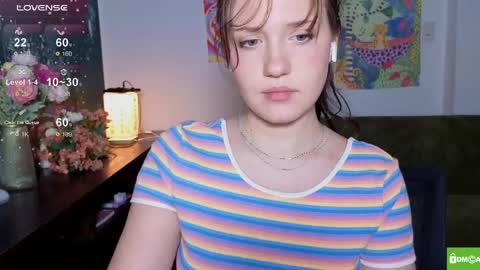 Snapshot of hanahwoods chatting on May 2, 2026, 3:06 pm hanahwoods online show from May 2, 2026, 3:06 pm