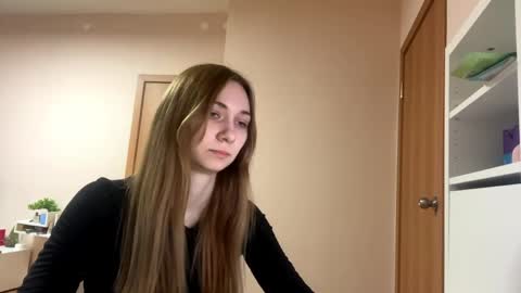 Alya online show from May 13, 2026, 3:20 pm