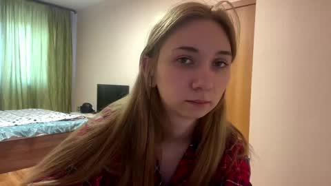Alya online show from May 28, 2026, 3:31 pm