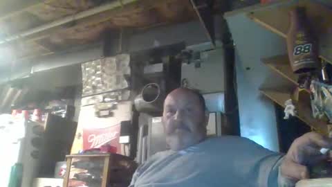 naked man online show from May 1, 2026, 12:15 am