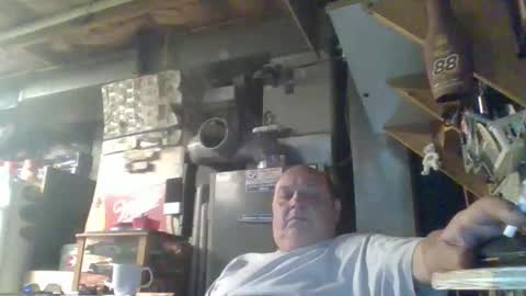 naked man online show from May 3, 2026, 4:02 pm