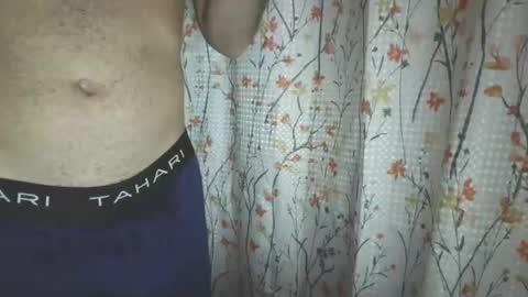 PHHands0nC online show from November 3, 2025, 6:03 am