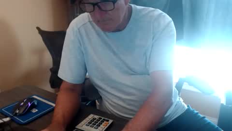 handsome_guy4u online show from July 30, 2026, 7:02 pm