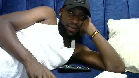 Snapshot of handsome_king30 chatting on December 4, 2024, 7:01 pm handsome king online show from December 4, 2024, 7:01 pm