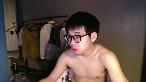 handsome_mannn online show from February 14, 2025, 9:53 pm