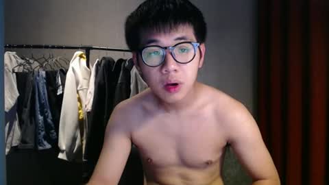 handsome_mannn online show from September 14, 2025, 6:51 pm