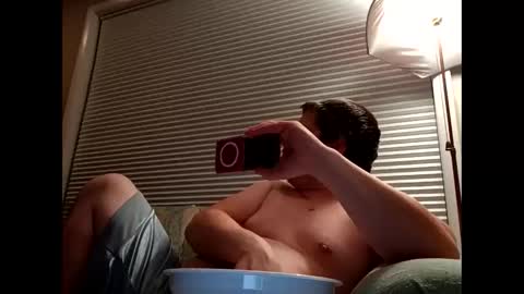 handsomedaddy198923 online show from November 15, 2025, 8:44 am