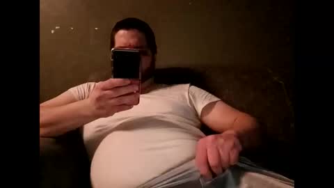 Handsomedaddy198923 online show from February 15, 2026, 7:38 am