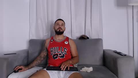 Snapshot of handsomen69 chatting on February 27, 2026, 3:39 am Handsomen online show from February 27, 2026, 3:39 am