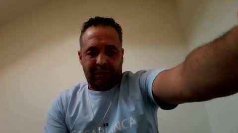 handsomepenis20cm online show from March 4, 2026, 3:18 pm