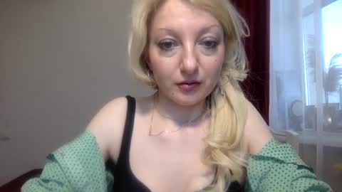 Ada Adelaida online show from February 24, 2025, 1:42 pm