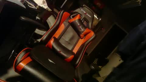 Snapshot of handyman5303 chatting on January 5, 2025, 5:51 am Handystudman online show from January 5, 2025, 5:51 am