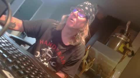 Snapshot of handyman5303 chatting on January 12, 2025, 3:57 pm Handystudman online show from January 12, 2025, 3:57 pm