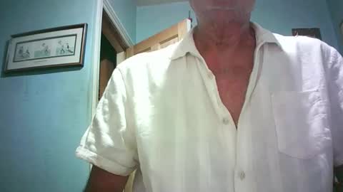 handymanforyou177322 online show from January 8, 2026, 11:40 pm