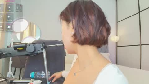 hang_ho online show from June 7, 2026, 3:43 am