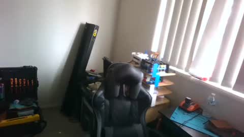 Snapshot of hango651740 chatting on February 3, 2026, 2:53 am Hango aussie cut thick single online show from February 3, 2026, 2:53 am