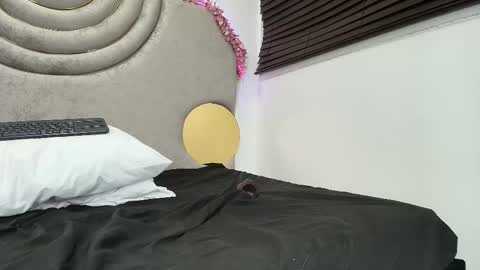 Hanna Castro online show from December 13, 2025, 7:53 pm