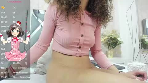 Snapshot of hanna_corne chatting on December 10, 2024, 11:43 am HANNA online show from December 10, 2024, 11:43 am