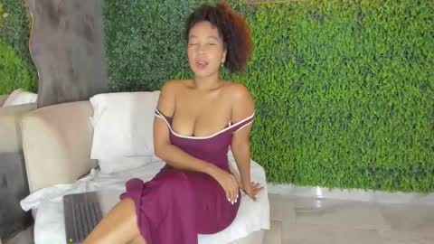 Hanna online show from December 19, 2025, 4:03 pm