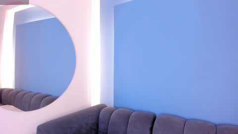 Hanna online show from April 18, 2026, 7:58 pm