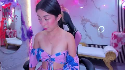 Snapshot of hanna_cutte_ chatting on October 4, 2025, 6:39 pm Hanna online show from October 4, 2025, 6:39 pm