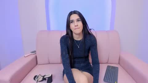Hanna Foxi online show from June 27, 2026, 12:10 pm