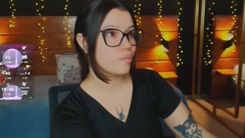 Hanna online show from November 9, 2025, 7:34 pm