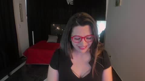 hanna_ma online show from September 26, 2025, 5:50 pm
