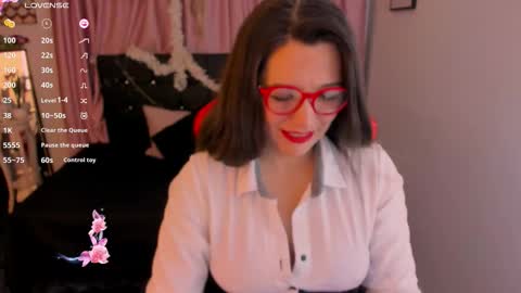 hanna_ma online show from January 6, 2026, 2:10 pm