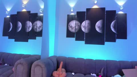 Hanna online show from January 18, 2025, 3:38 pm