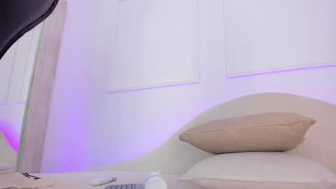 Hanna online show from February 26, 2025, 11:15 pm