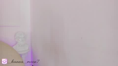 Hanna online show from March 6, 2025, 11:42 pm