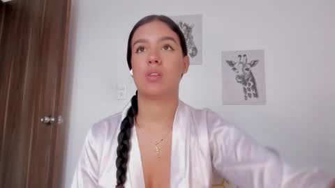 Snapshot of hanna_risso chatting on February 12, 2026, 5:52 pm HANNA online show from February 12, 2026, 5:52 pm