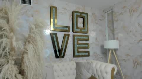 EVA online show from April 19, 2026, 2:22 am