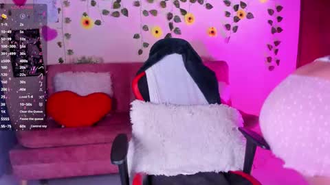 Hanna online show from March 18, 2026, 2:04 am